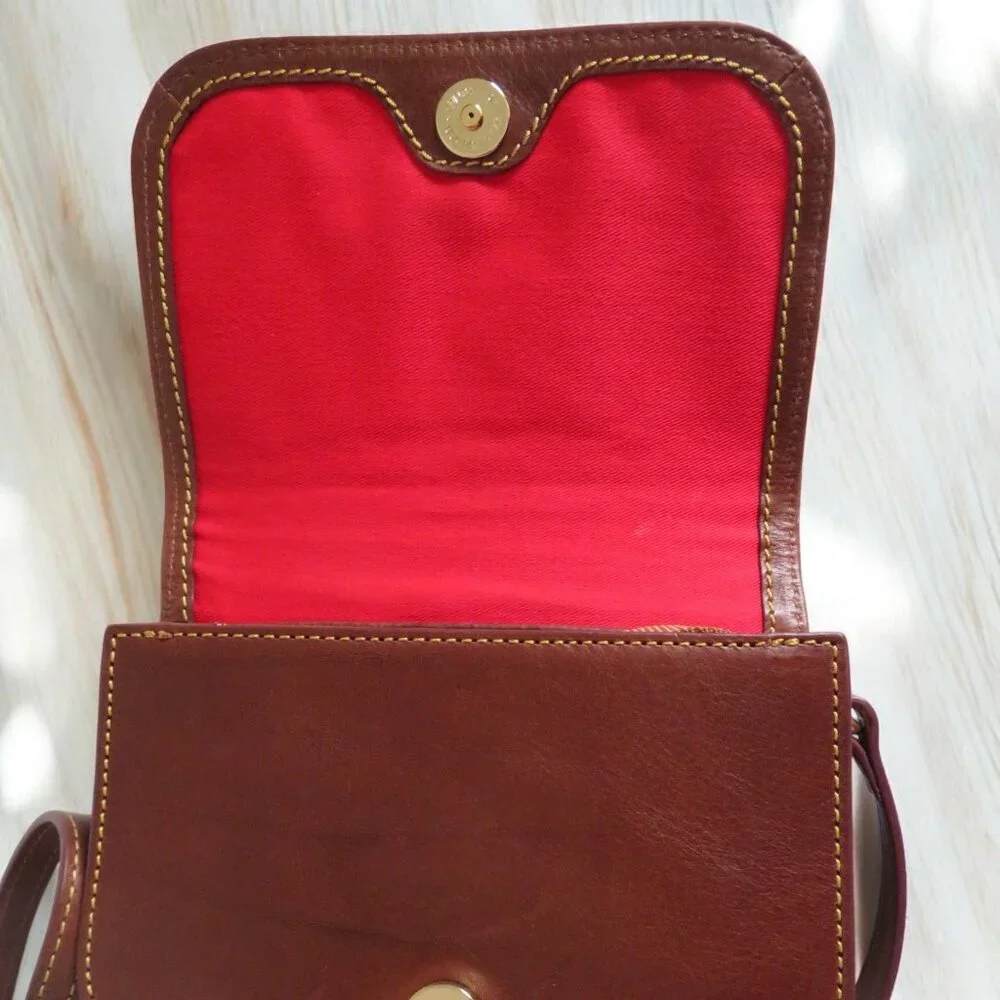 Dooney & Bourke Florentine Kitty Crossbody, Chestnut, EUC - Picture 7 of 11